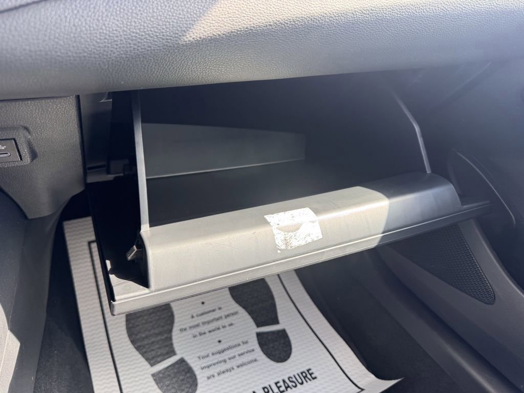 Used 2024 Toyota Corolla LE image 23