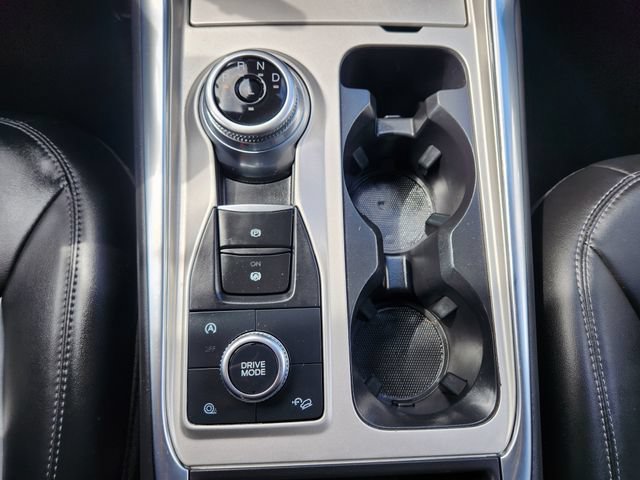 Certified 2023 Ford Explorer XLT w/ Equipment Group 202A AWD/4WD image 24