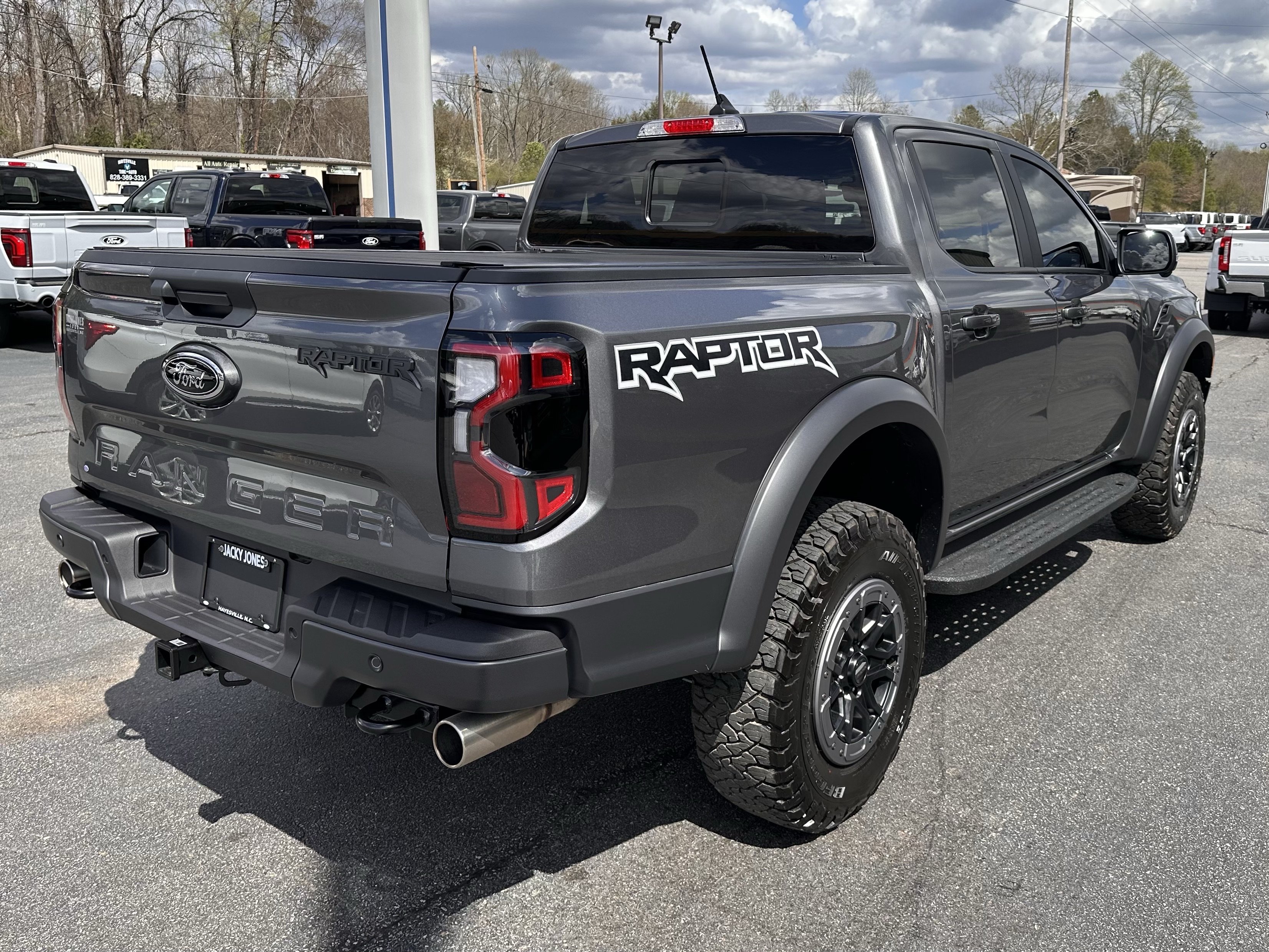 Certified 2025 Ford Ranger Raptor AWD/4WD image 7