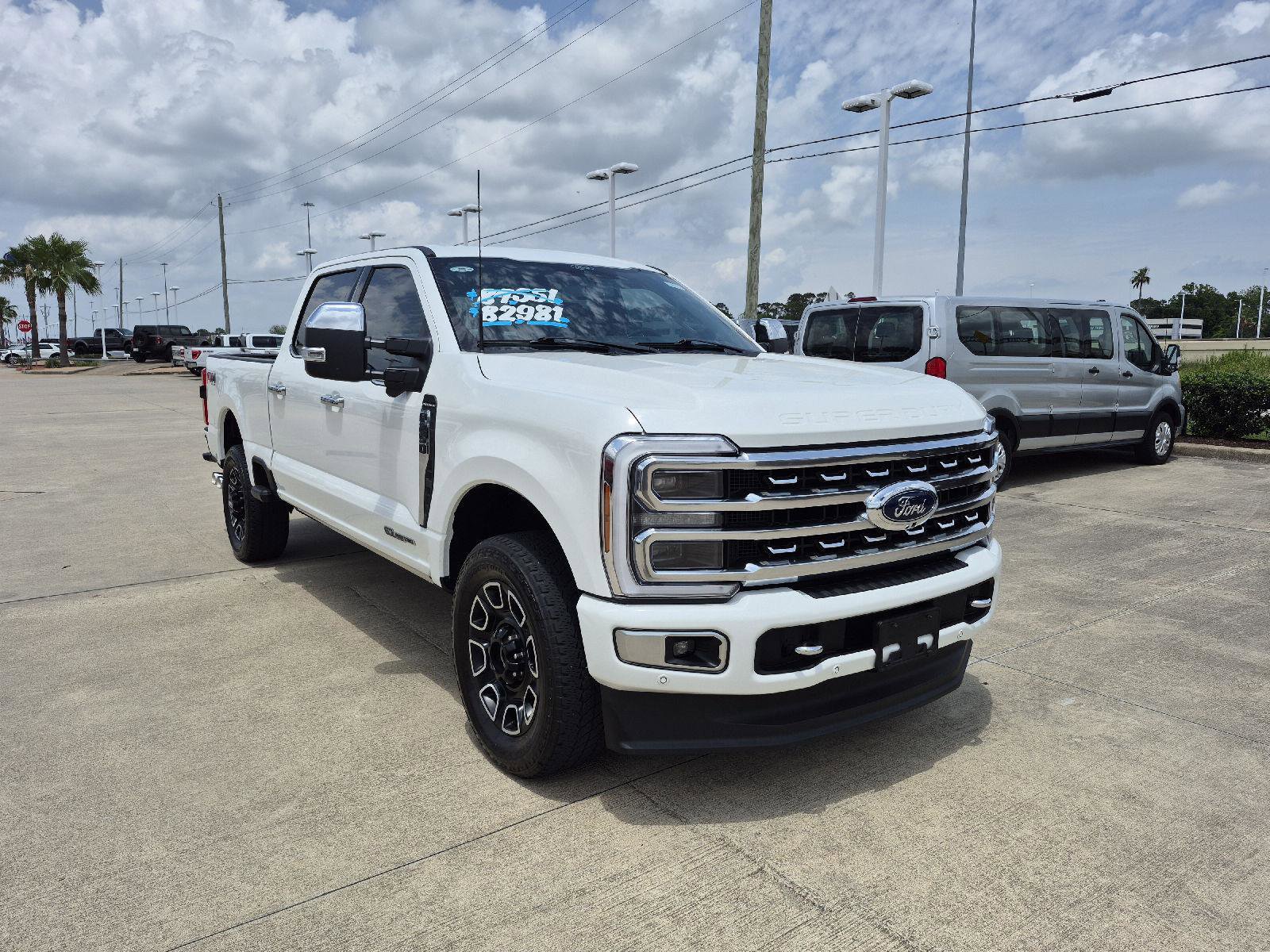 Certified 2024 Ford F250 Platinum w/ FX4 Off-Road Package AWD/4WD image 22
