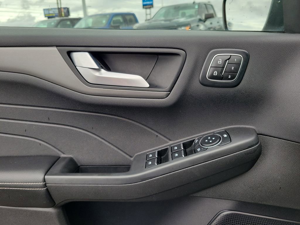 Certified 2023 Ford Escape Active w/ Tech Pack #2 image 20
