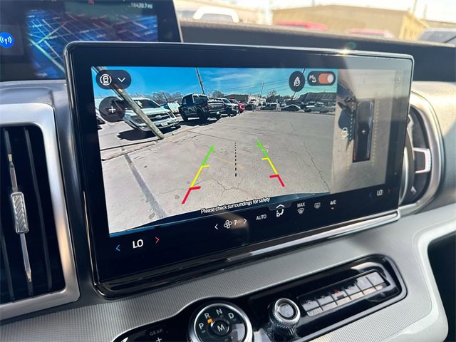 Certified 2025 Ford Expedition Active image 29