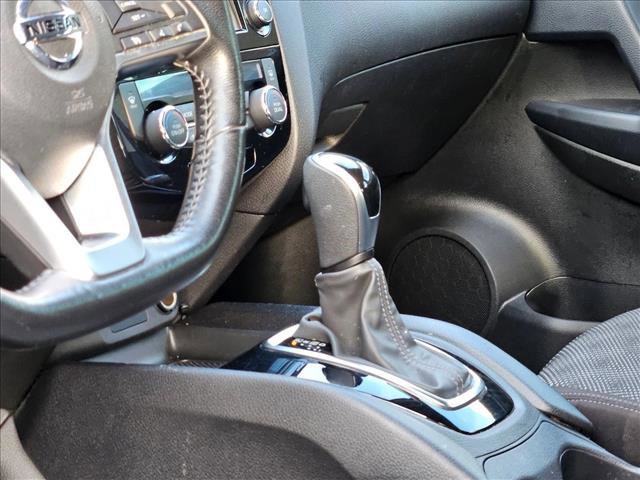 Used 2021 Nissan Rogue Sport SV image 11