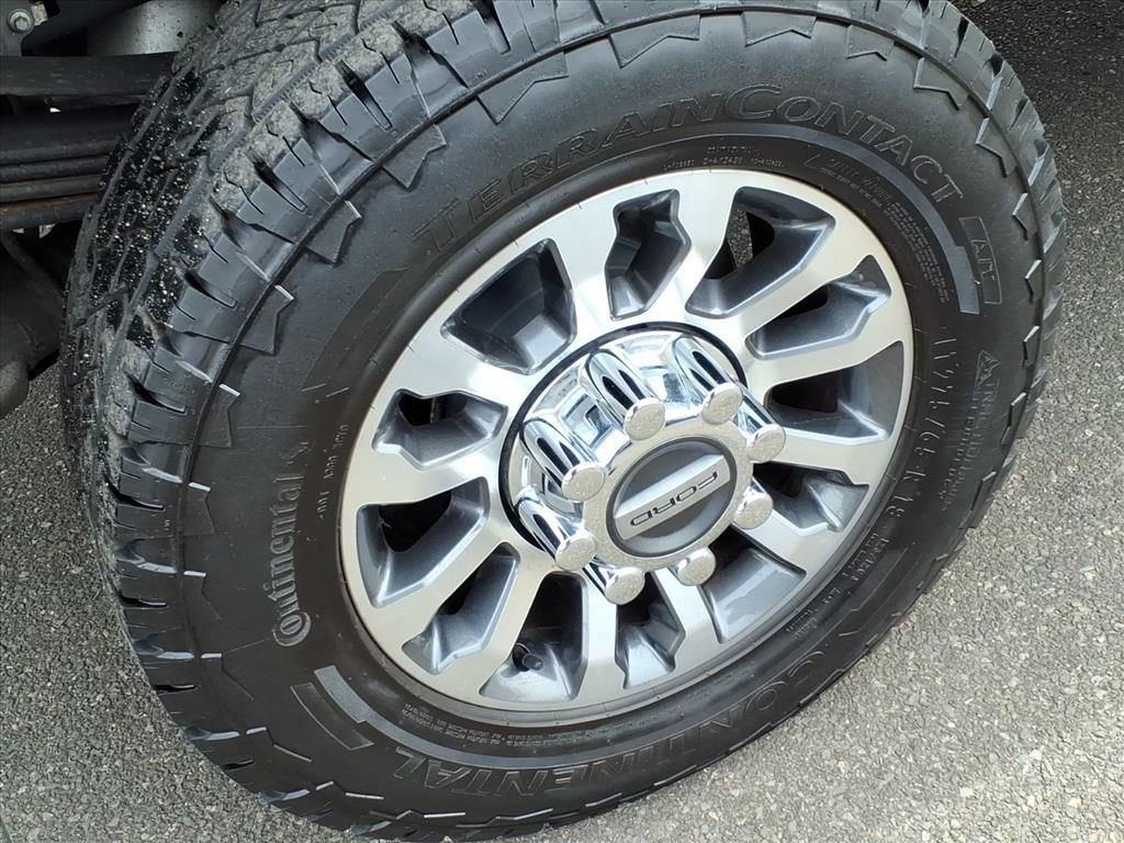 Certified 2020 Ford F250 Lariat AWD/4WD image 7