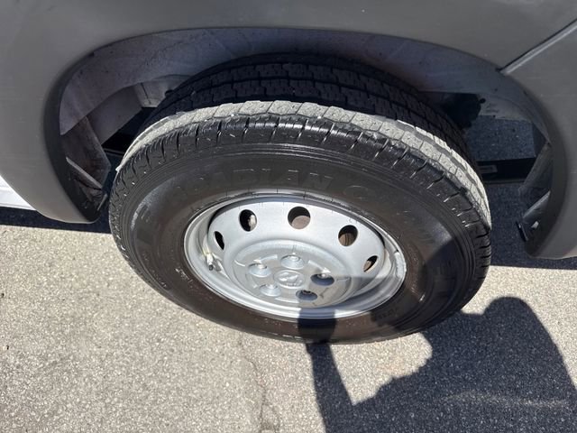 Used 2023 RAM ProMaster 2500 FWD image 14