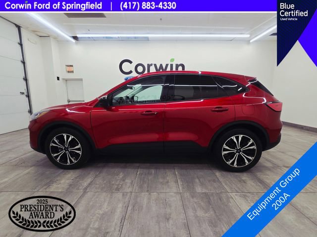 Certified 2021 Ford Escape SE w/ SE Sport Appearance Package FWD image 2