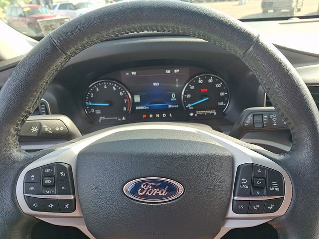 Certified 2023 Ford Explorer XLT w/ Equipment Group 202A AWD/4WD image 18