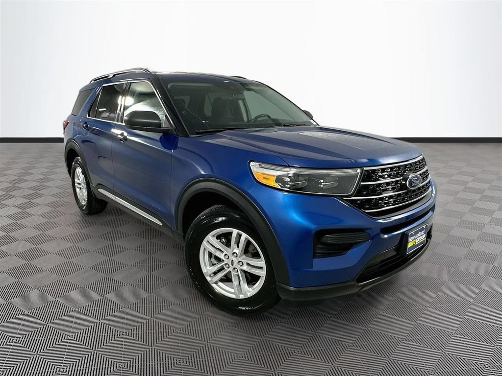 Certified 2021 Ford Explorer XLT AWD/4WD image 1