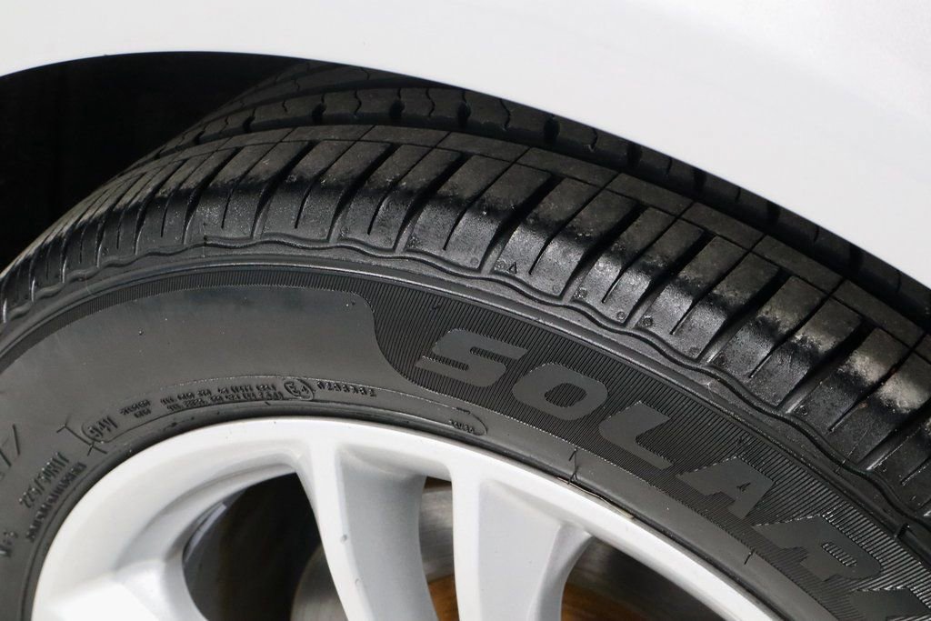 Certified 2018 Ford Fusion S image 19