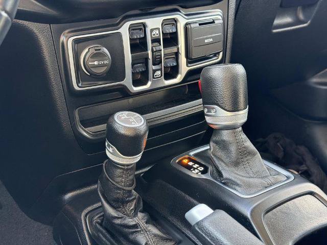 Used 2021 Jeep Gladiator Sport AWD/4WD image 17