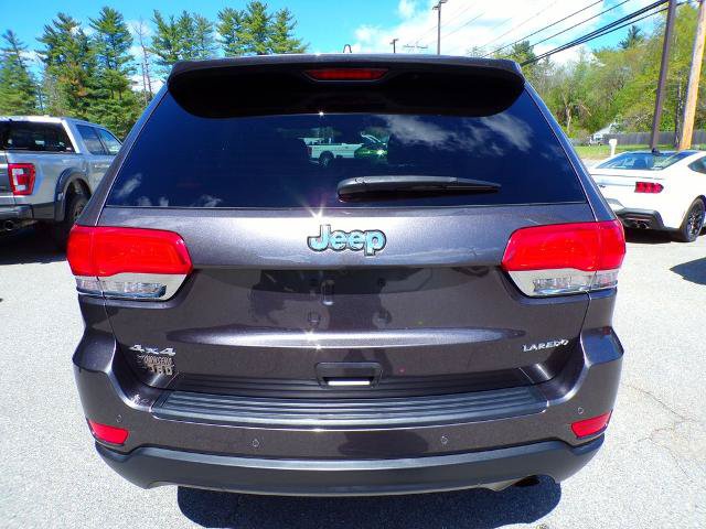 Used 2019 Jeep Grand Cherokee Laredo AWD/4WD image 7
