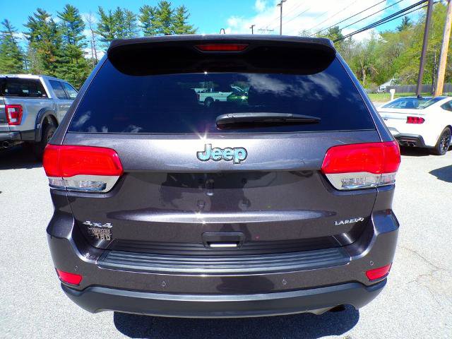 Used 2019 Jeep Grand Cherokee Laredo AWD/4WD image 7