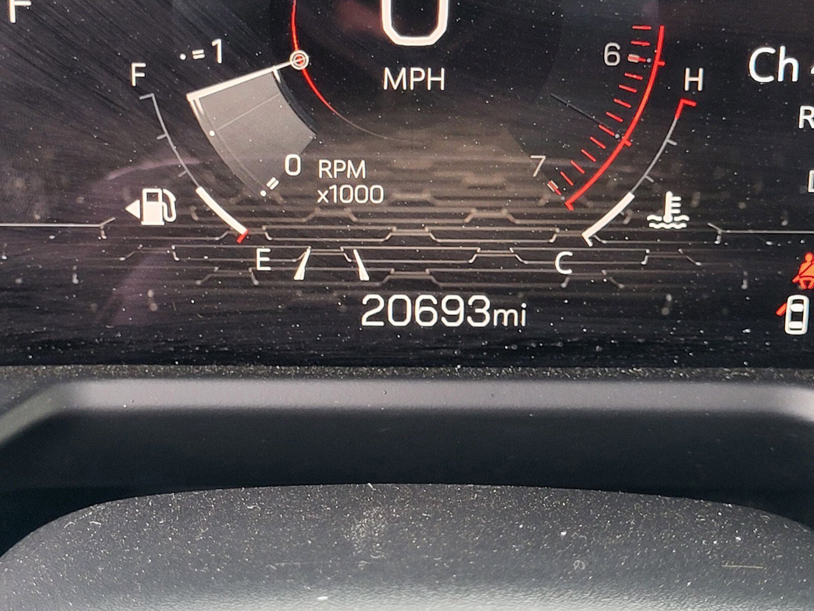 Used 2025 GMC Acadia Elevation FWD image 27