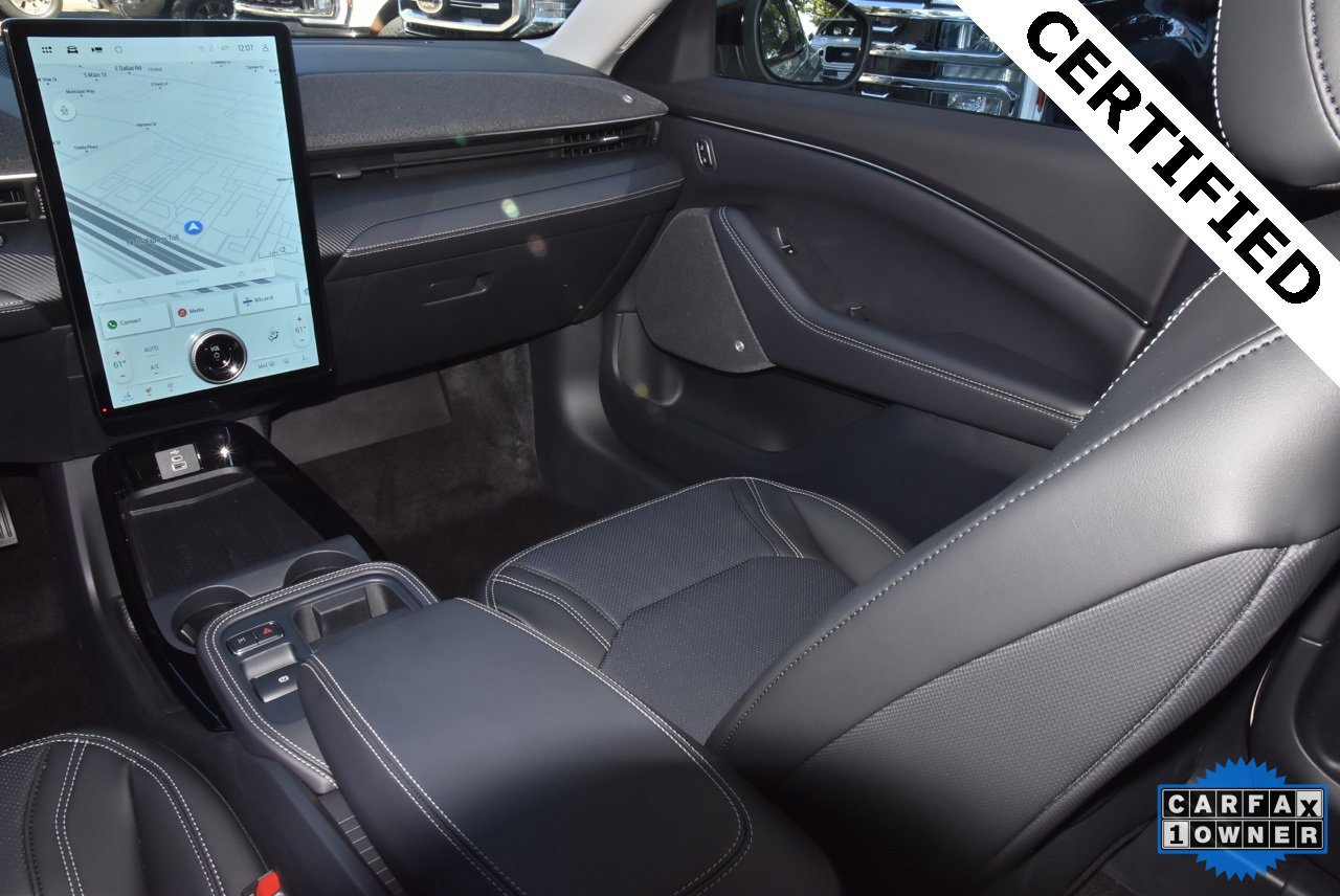 Certified 2025 Ford Mustang Mach-E Premium image 18