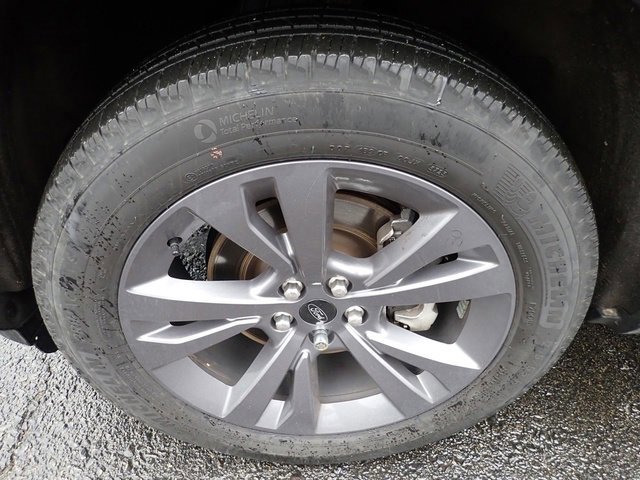 Certified 2023 Ford Explorer XLT w/ Equipment Group 202A image 12