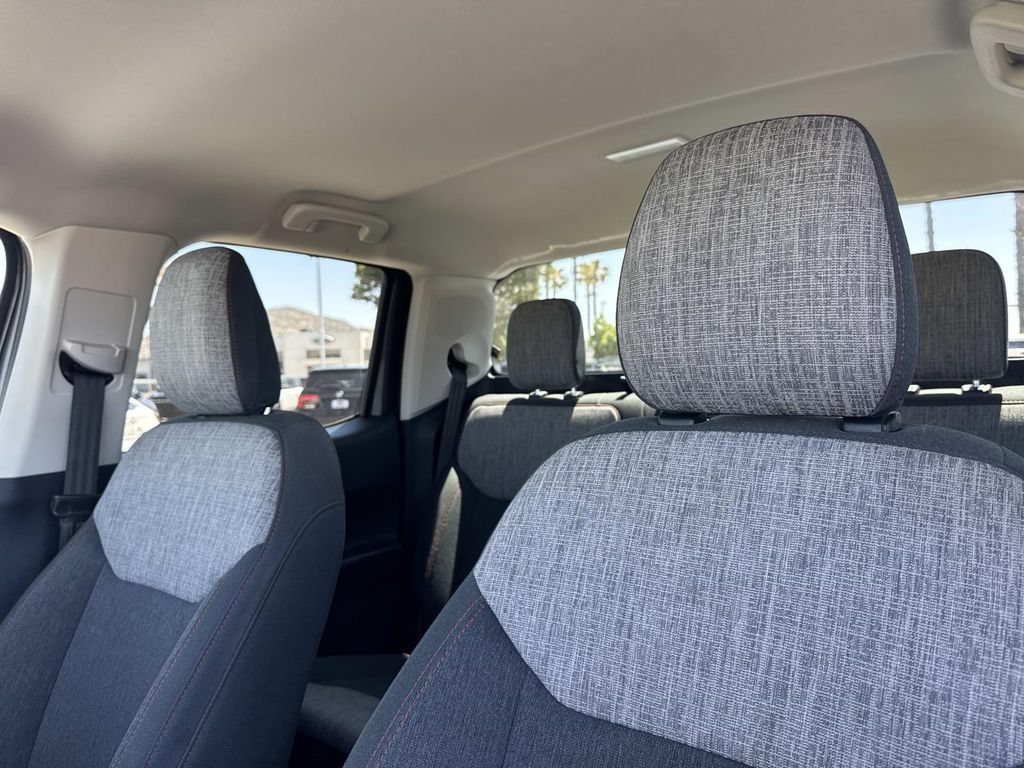 Certified 2022 Ford Maverick XLT FWD image 22