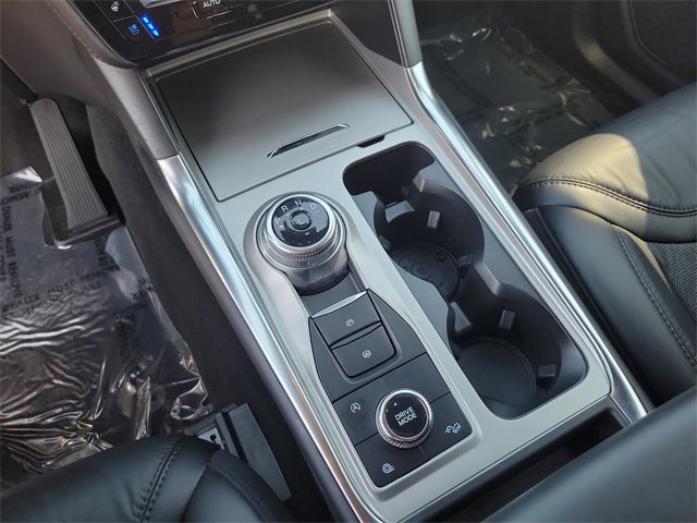 Certified 2023 Ford Explorer Platinum w/ Technology Package image 18