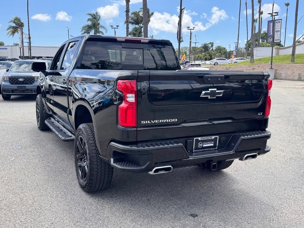 Used 2025 Chevrolet Silverado 1500 LT Trail Boss w/ LT Trail Boss Premium Package AWD/4WD image 10