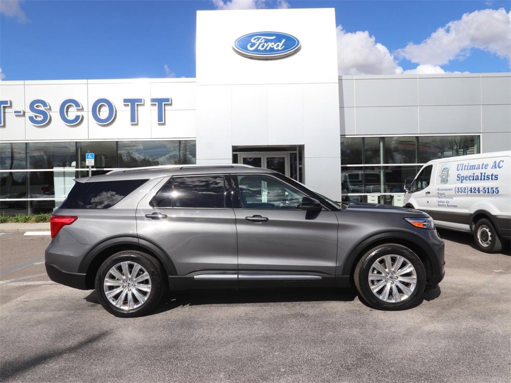 Certified 2023 Ford Explorer Limited w/ Limited Technology Package image 6