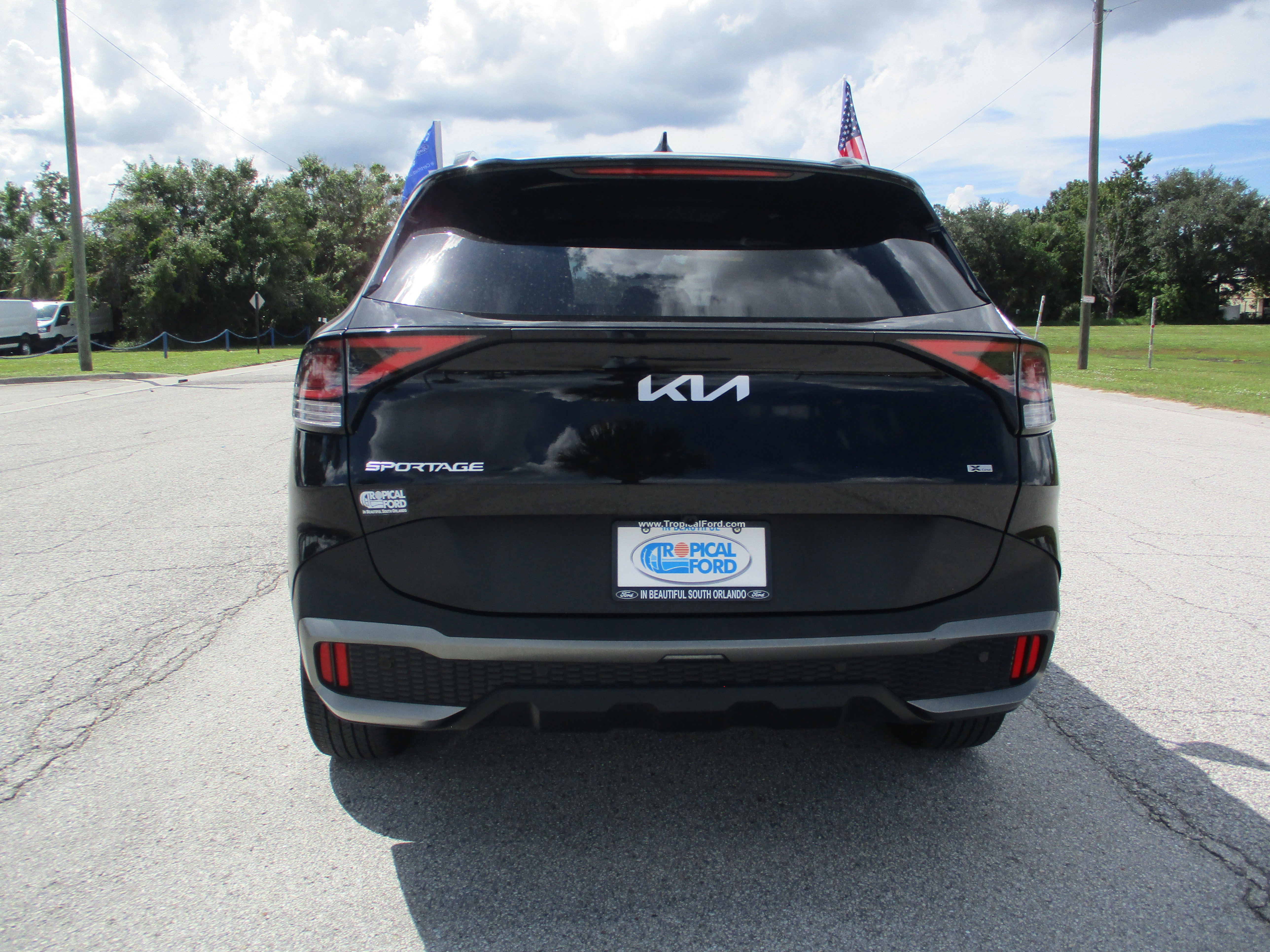 Used 2024 Kia Sportage X-Line w/ X-Line Premium Package image 4