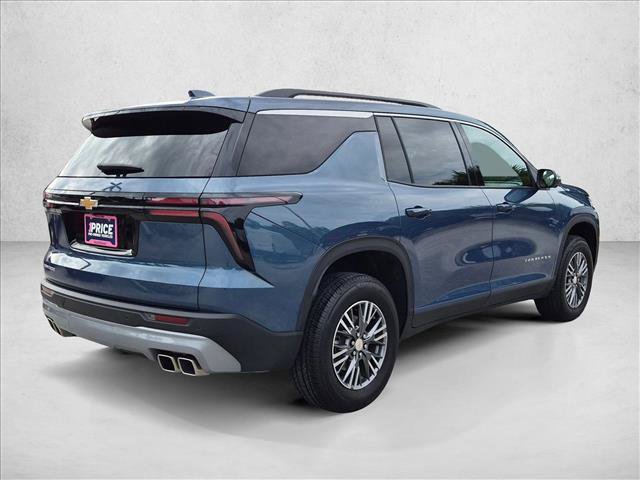 Used 2025 Chevrolet Traverse LT w/ Driver Confidence Package FWD image 5