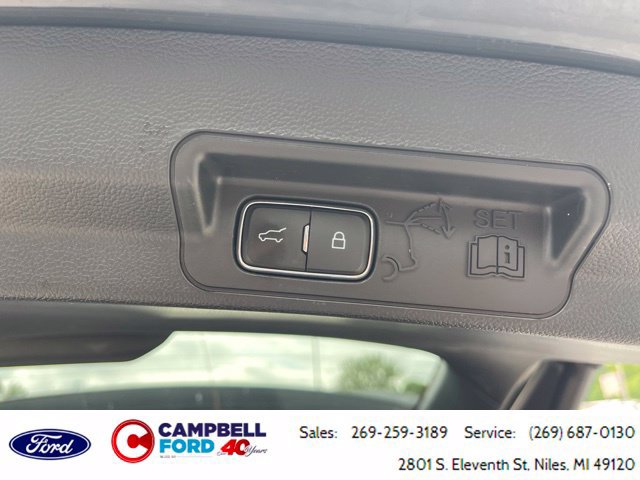 Certified 2024 Ford Explorer XLT w/ Equipment Group 202A AWD/4WD image 39