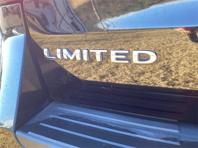 Certified 2024 Ford Expedition Limited image 5