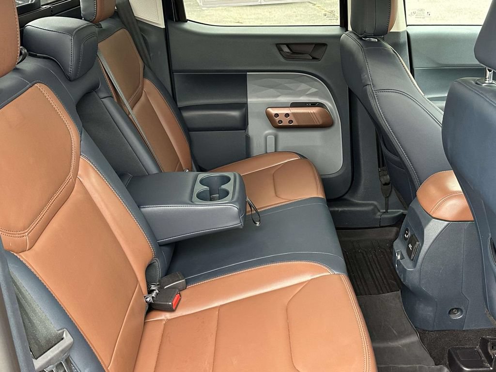 Certified 2023 Ford Maverick Lariat w/ Lariat Luxury Package AWD/4WD image 11