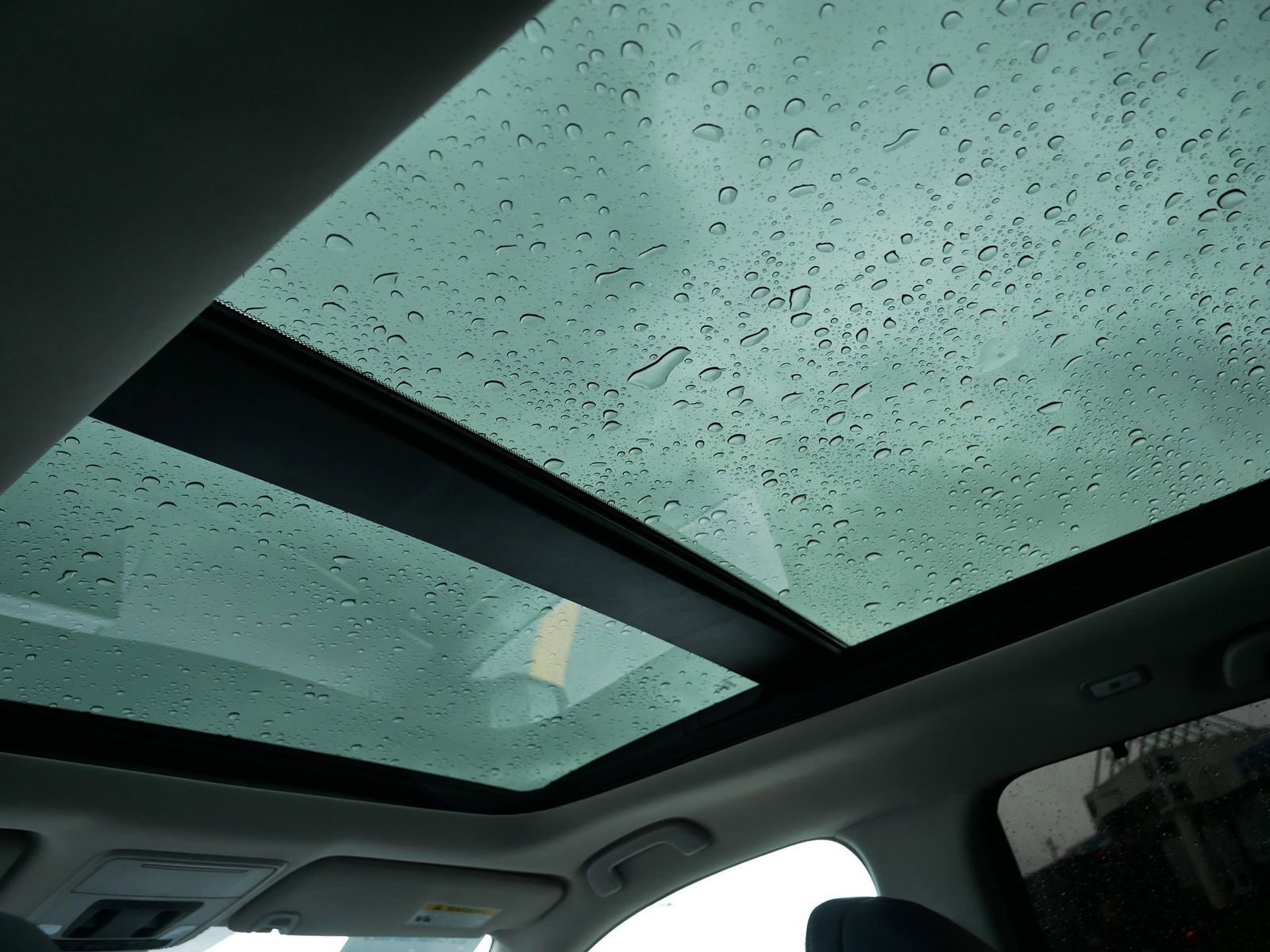 Used 2025 Honda Pilot Elite image 19