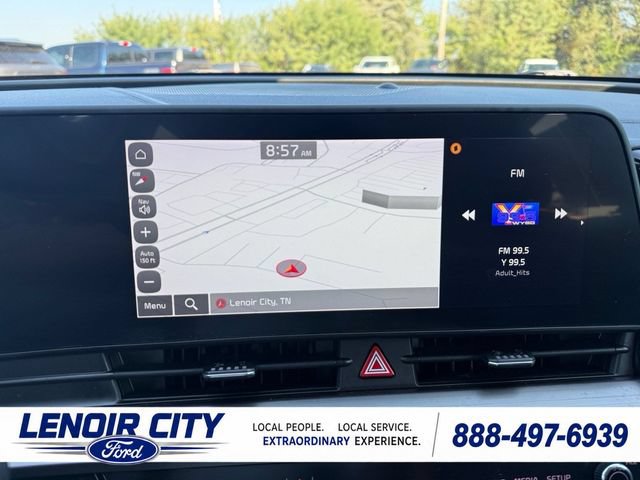 Used 2024 Kia Sportage EX FWD image 25