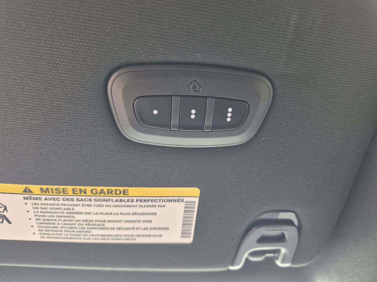 Used 2021 RAM 2500 Laramie w/ Night Edition AWD/4WD image 7
