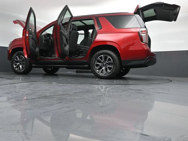 Used 2024 Chevrolet Tahoe Z71 w/ Luxury Package AWD/4WD image 58