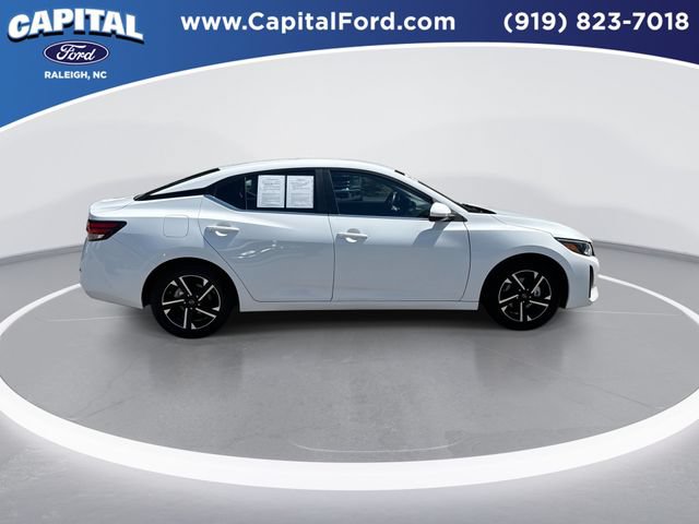 Used 2025 Nissan Sentra SV FWD image 9