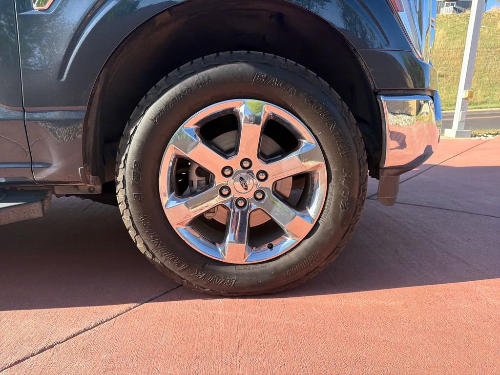 Certified 2022 Ford F150 Lariat w/ Equipment Group 502A High image 33