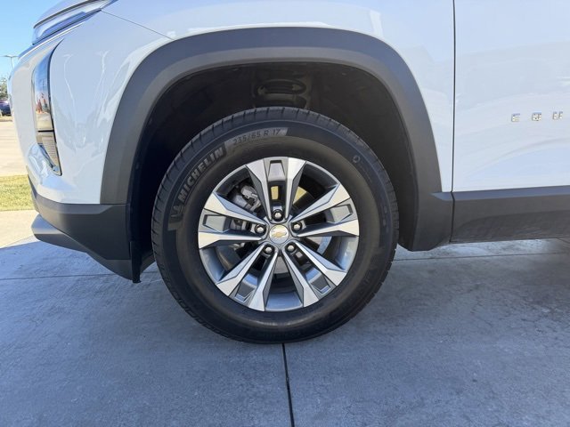 Used 2025 Chevrolet Equinox LT image 6