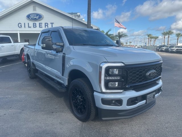 Certified 2025 Ford F250 Lariat w/ Black Appearance Package image 7