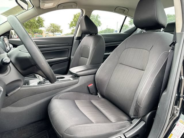 Used 2024 Nissan Altima 2.5 S FWD image 10
