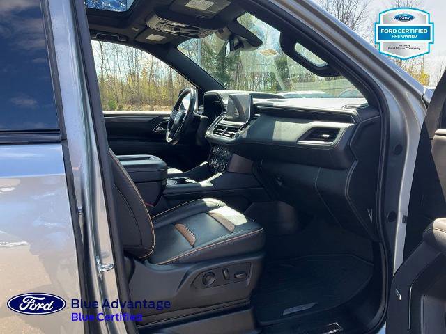 Used 2024 GMC Yukon AT4 w/ Technology Package AWD/4WD image 20