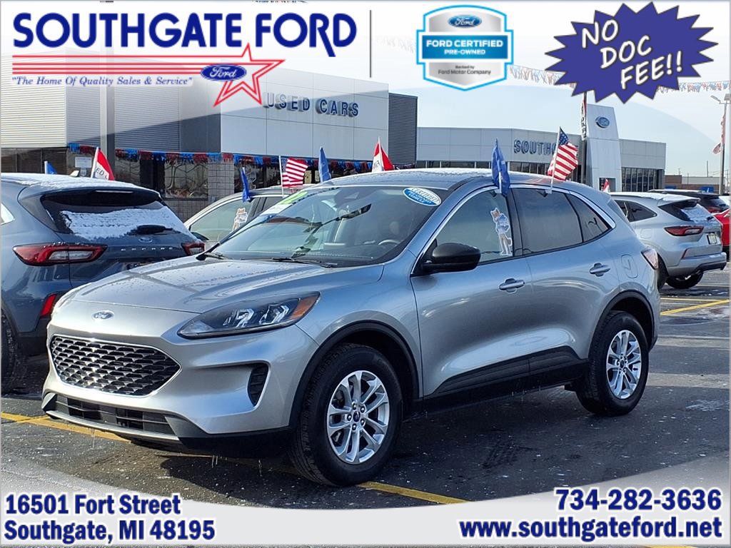 Certified 2022 Ford Escape SE w/ Cold Weather Package image 1