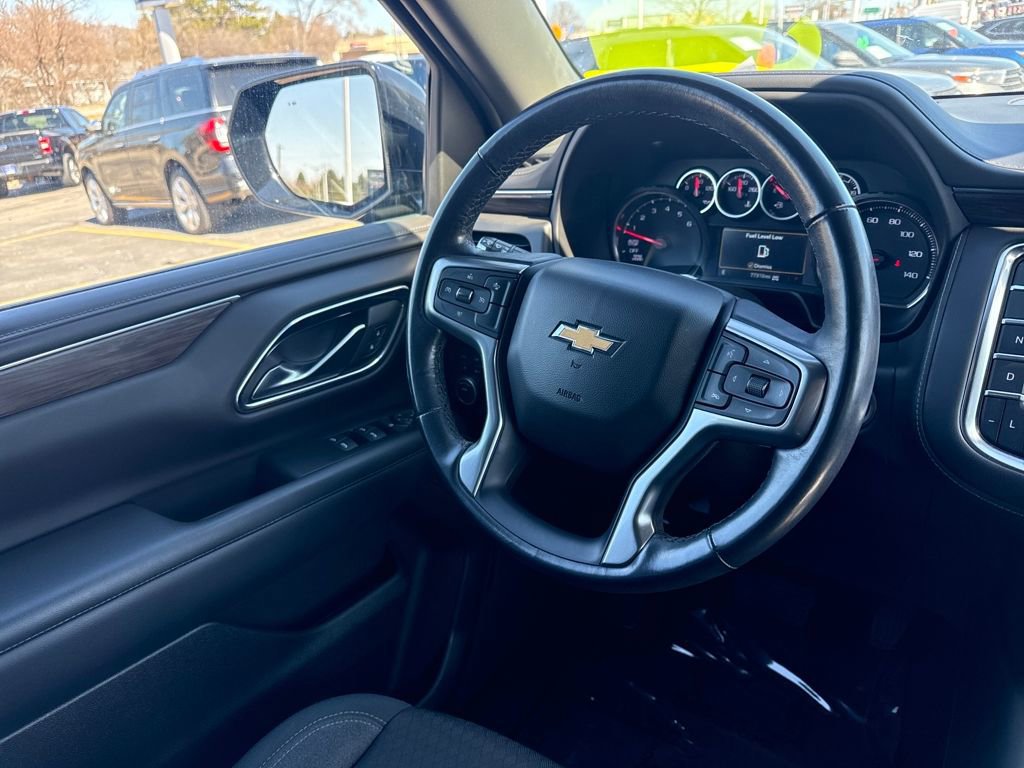 Used 2022 Chevrolet Suburban LS w/ Driver Alert Package image 13