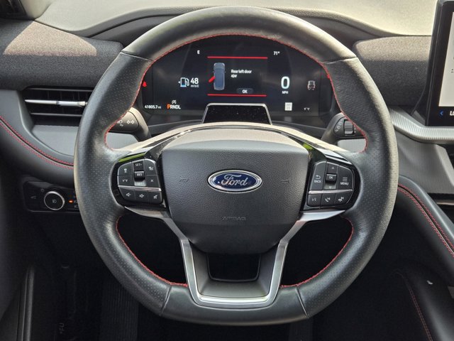 Certified 2025 Ford Explorer ST-Line AWD/4WD image 13