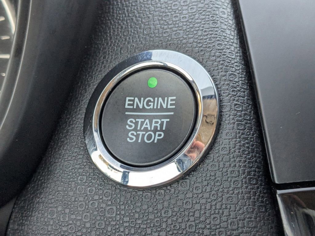 Certified 2021 Ford EcoSport Titanium image 32