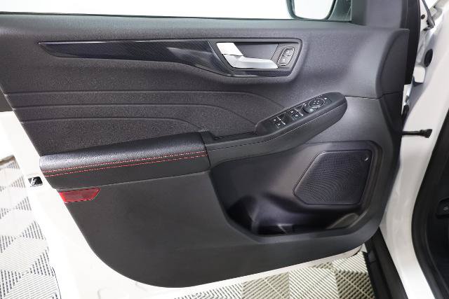 Certified 2024 Ford Escape ST-Line AWD/4WD image 30