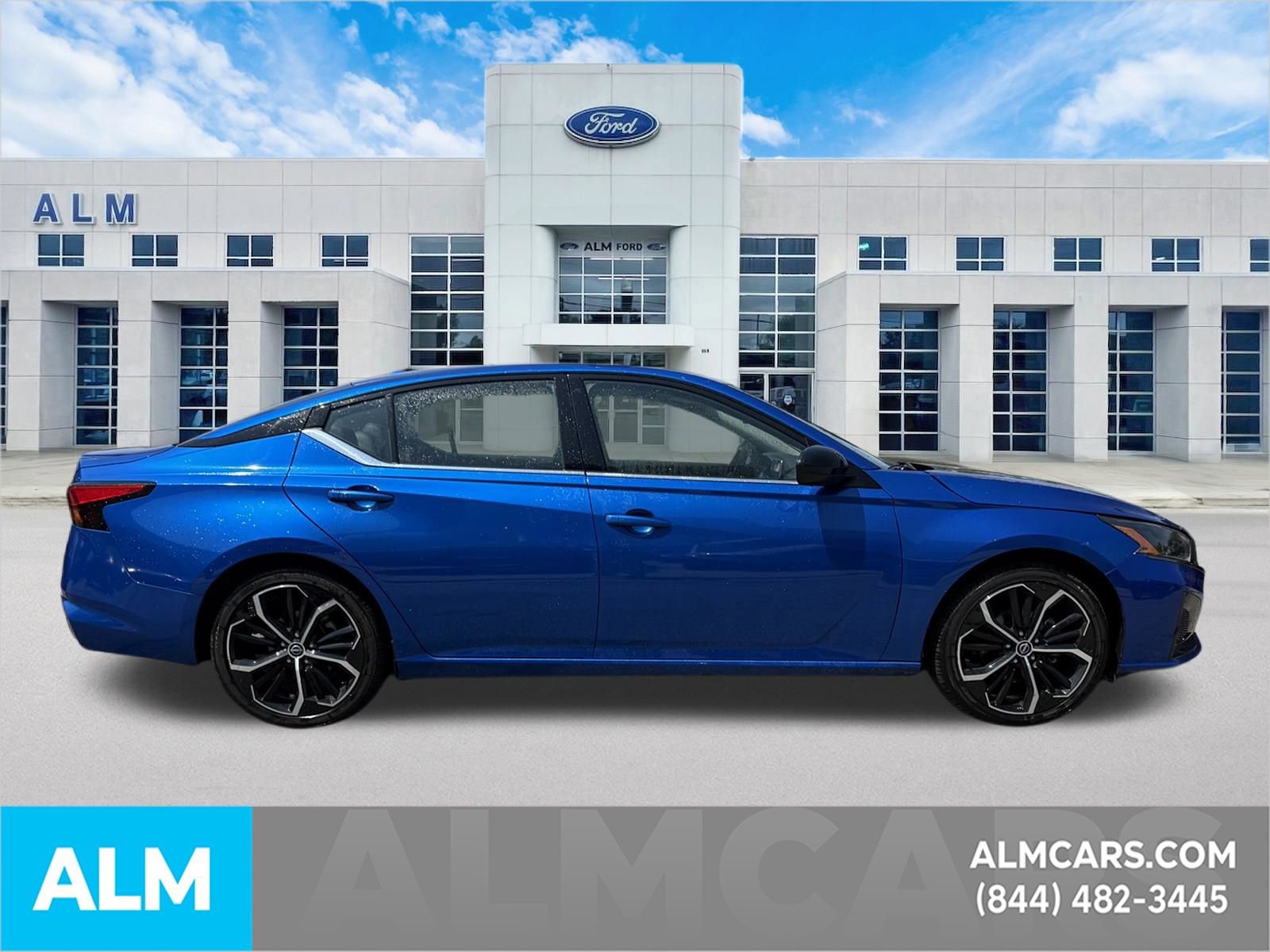 Used 2025 Nissan Altima 2.5 SR FWD image 5