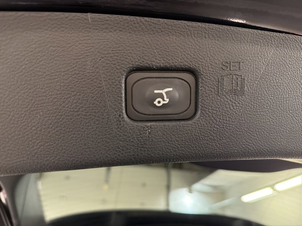 Certified 2022 Ford Edge SEL w/ Convenience Package AWD/4WD image 34