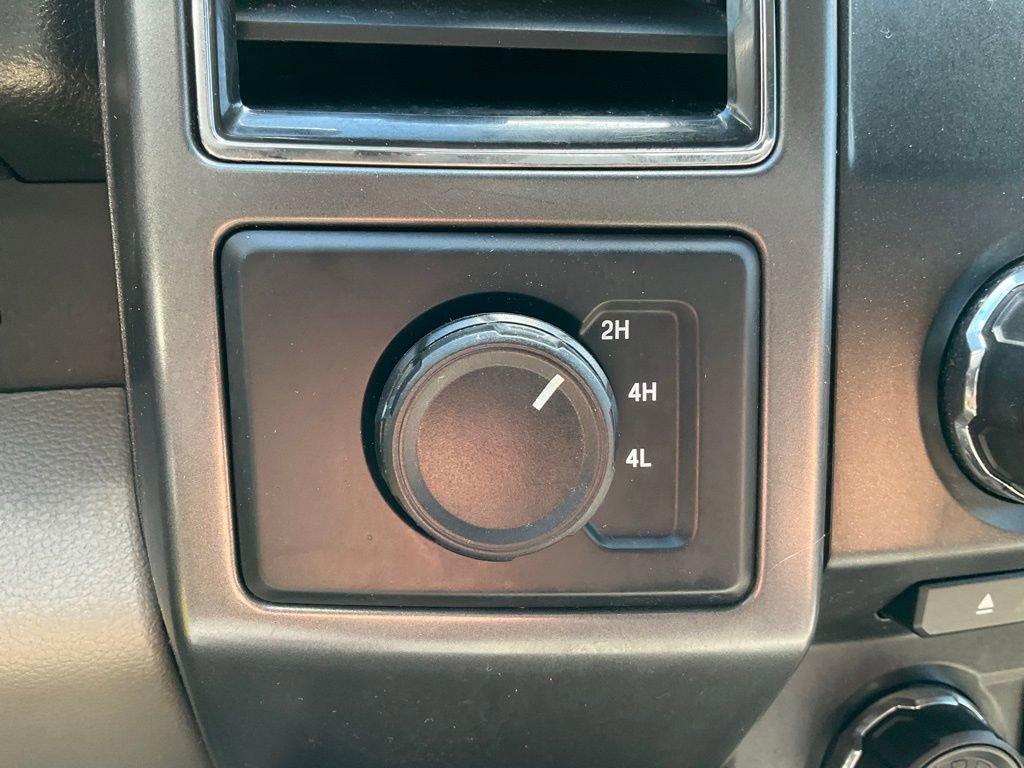 Certified 2018 Ford F150 XLT image 9