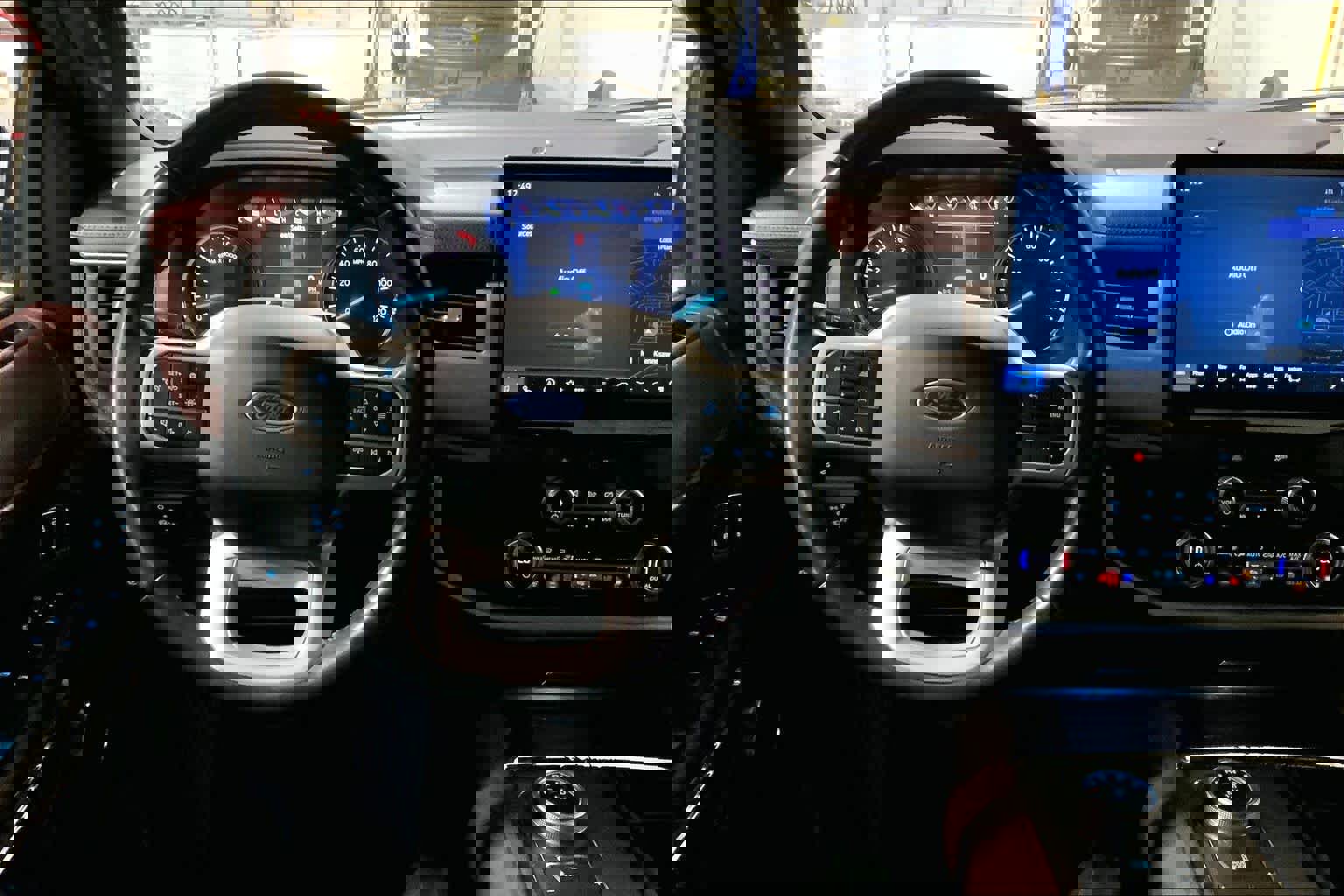 Certified 2023 Ford Expedition Limited image 5