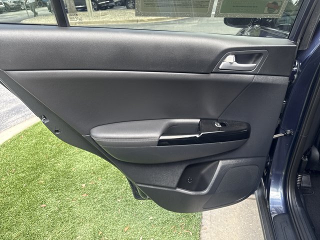 Used 2022 Kia Sportage EX FWD image 17