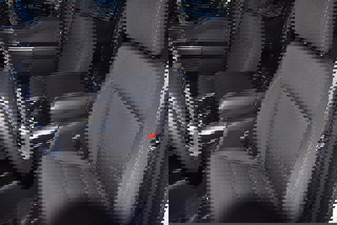 Certified 2023 Ford F150 XLT w/ Equipment Group 302A High image 33