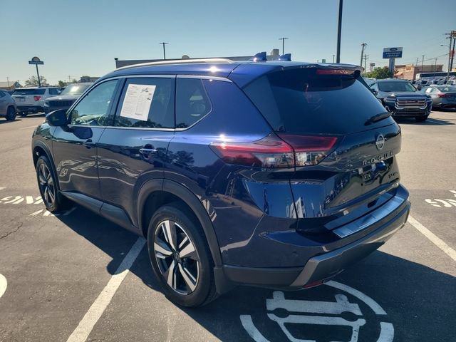 Used 2025 Nissan Rogue SL w/ Tech Package AWD/4WD image 7